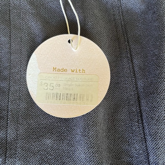 Wild Honey Simple Suede Skirt Navy Size Large NWT - Picture 2 of 7